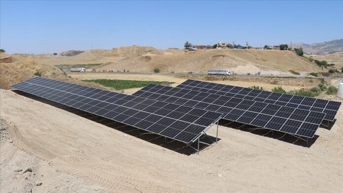 Verimi Katlayan Enerji: Kozluk'ta Güneş Panelleriyle Sulu Tarım Atağı