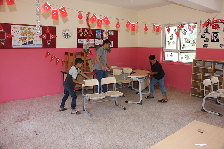 Kilis Köyü Okulu, El Birliğiyle Yeniden Açıldı